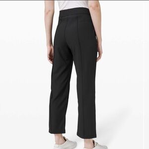 Lululemon Urban Strides Super High-Rise Pant 25"
Black